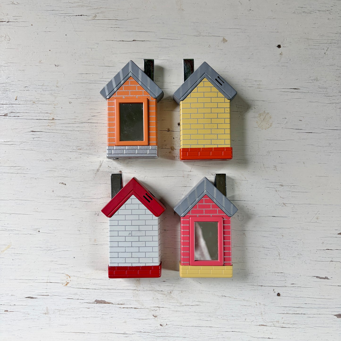 Vintage House Lighter