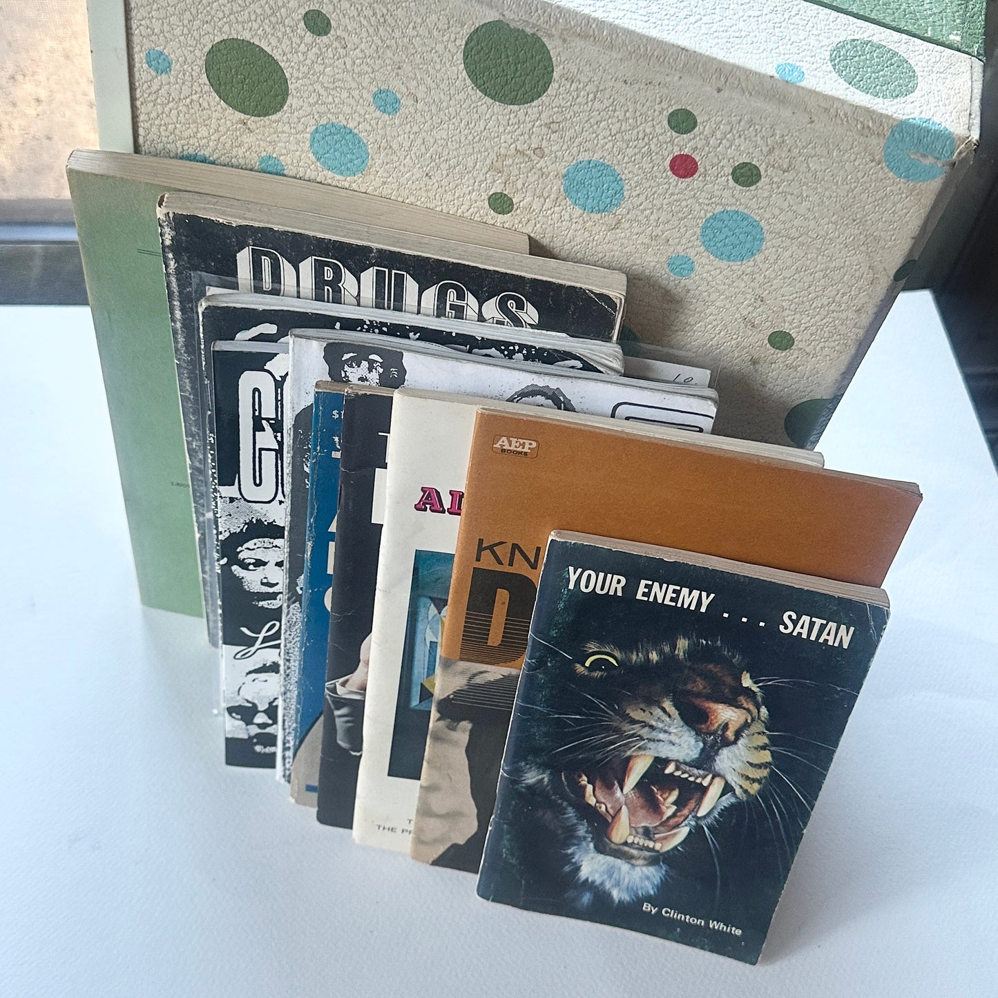 Vintage Zines/Pamphlets